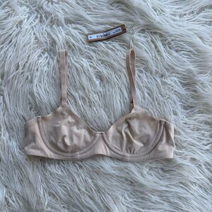 Skims Fits Everybody Unlined Demi Bra Sand Size 34A